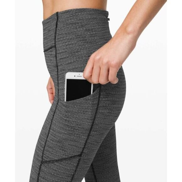 Lululemon Speed Up Tight 28" In Luon Variegated Knit Black Heathered Size 8 - Picture 4 of 10